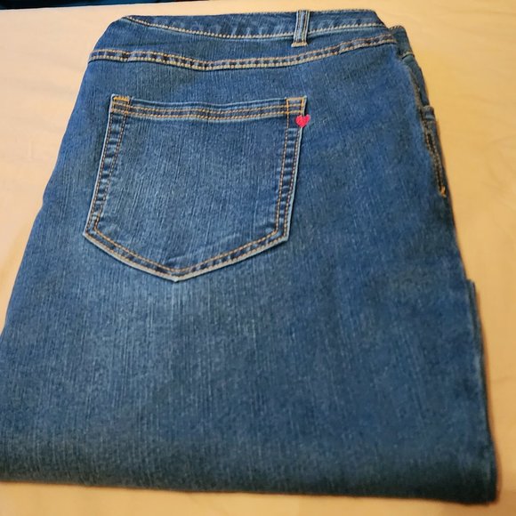 Straight-Leg Jean with Invisible Stretch by Denim 24/7 - Picture 4 of 6